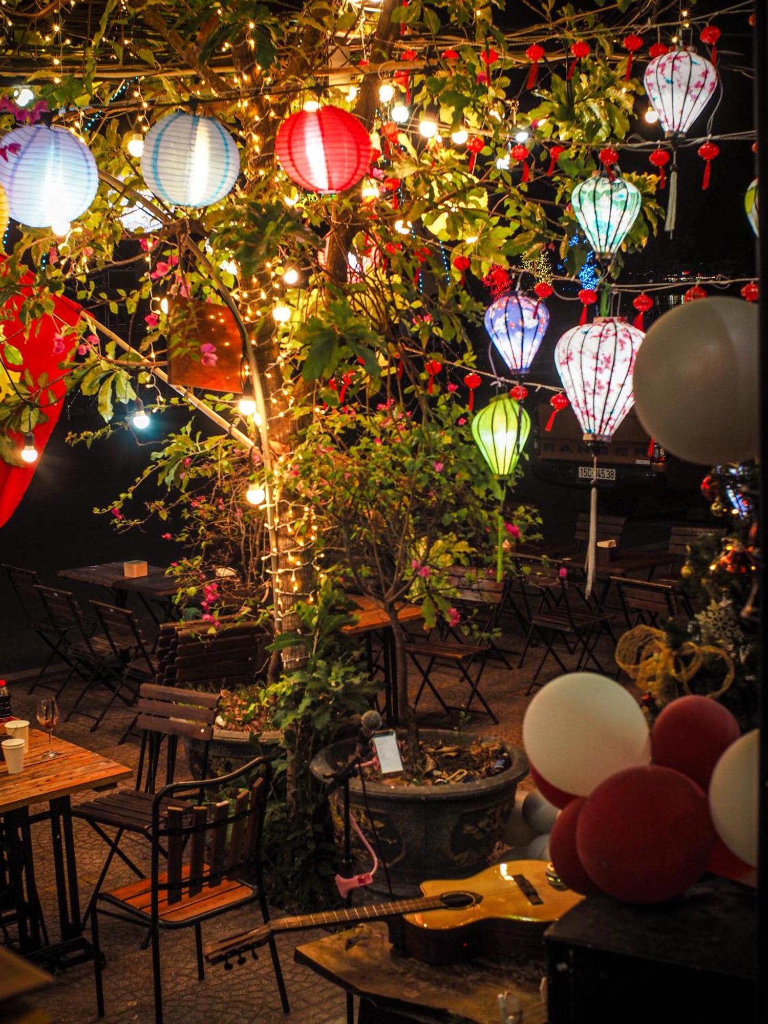Catba Pod Hostel - Restaurant And Rooftop Bar Dong Khe Sau Екстериор снимка
